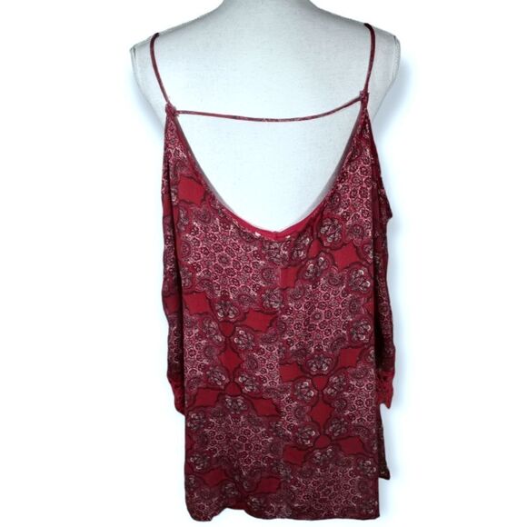 RED & BURGUNDY COLD SHOULDER DRESS SZ.M EUC - Picture 4 of 6